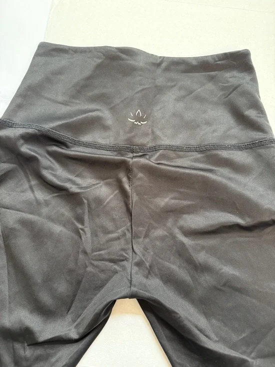 Beyond Yoga Leggings Full Length Ombré Black Gray size Medium - Picture 9 of 14